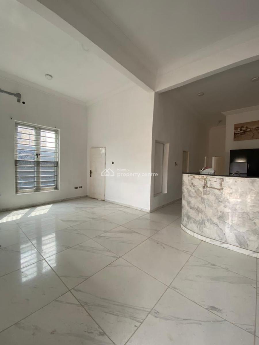 Luxury Built 2 Bedroom Bungalow, Aptech, Sangotedo, Ajah, Lagos, Flat / Apartment for Rent