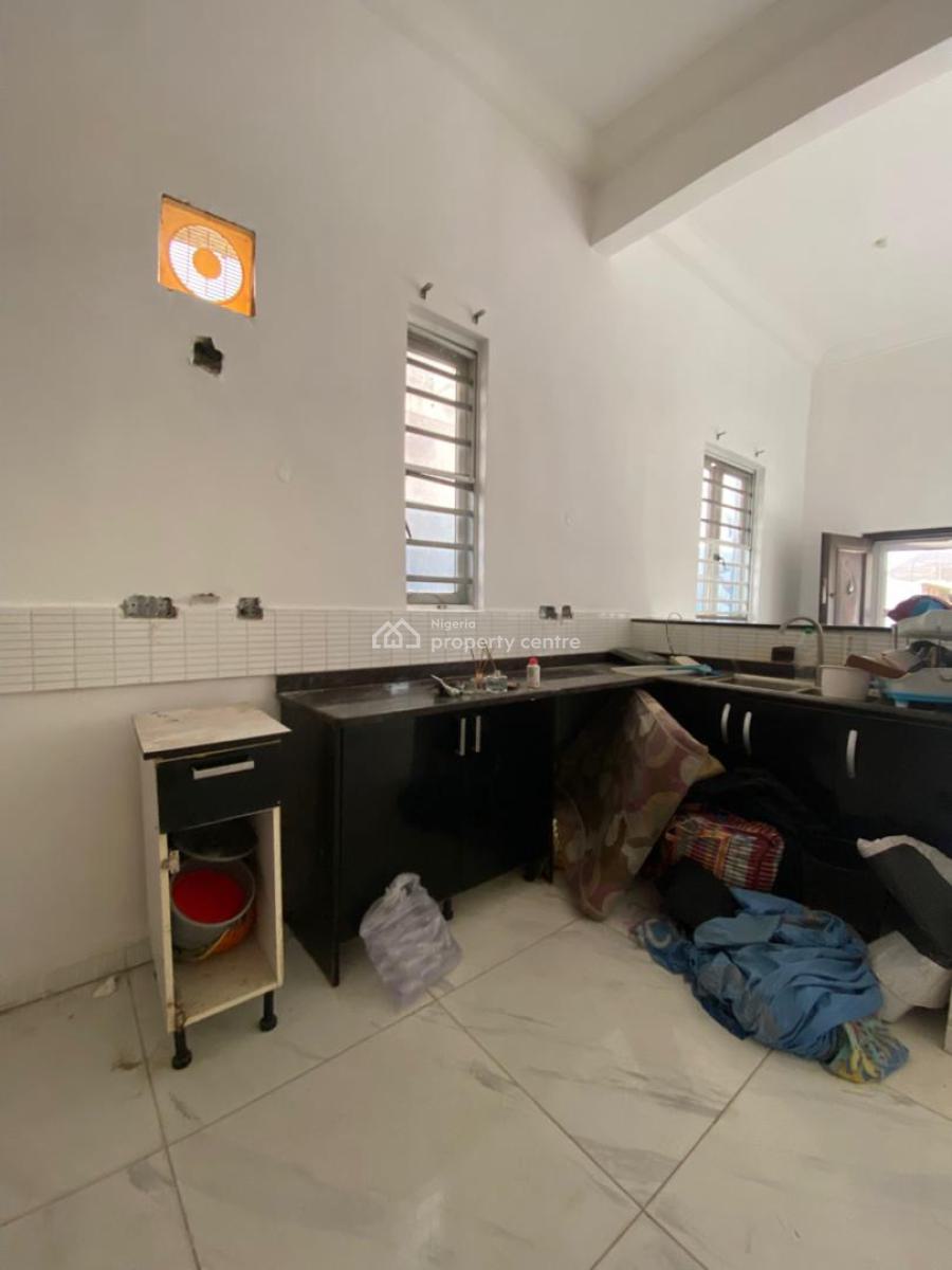 Luxury Built 2 Bedroom Bungalow, Aptech, Sangotedo, Ajah, Lagos, Flat / Apartment for Rent