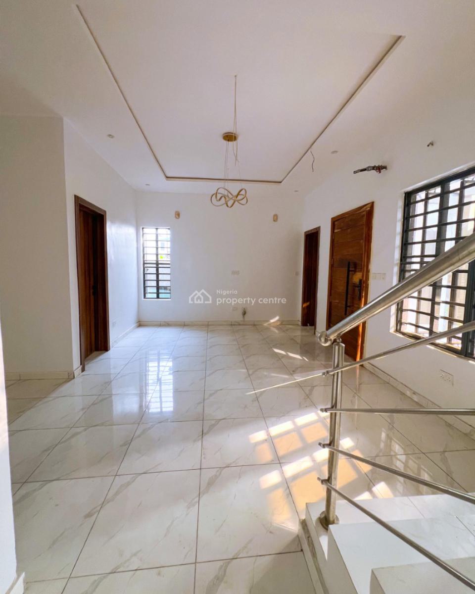 Luxury 4 Bedrooms with Excellent Facilities, Victoria Crest 2, Lekki, Lagos, Terraced Duplex for Rent