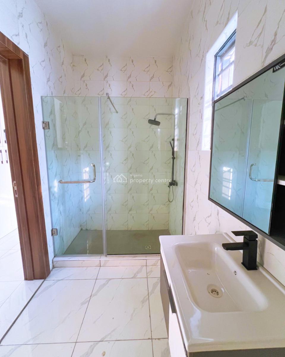 Luxury 4 Bedrooms with Excellent Facilities, Victoria Crest 2, Lekki, Lagos, Terraced Duplex for Rent