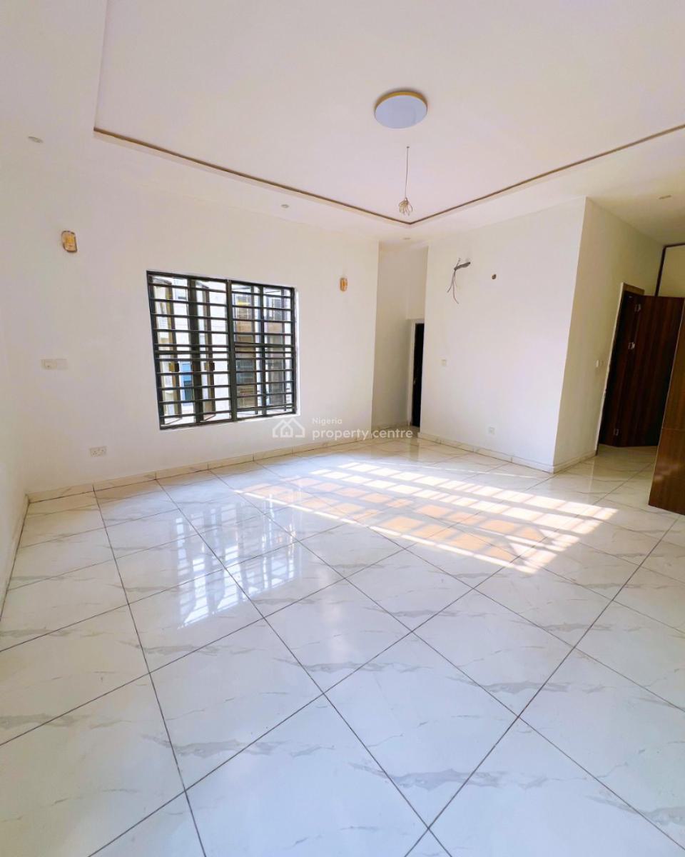 Luxury 4 Bedrooms with Excellent Facilities, Victoria Crest 2, Lekki, Lagos, Terraced Duplex for Rent