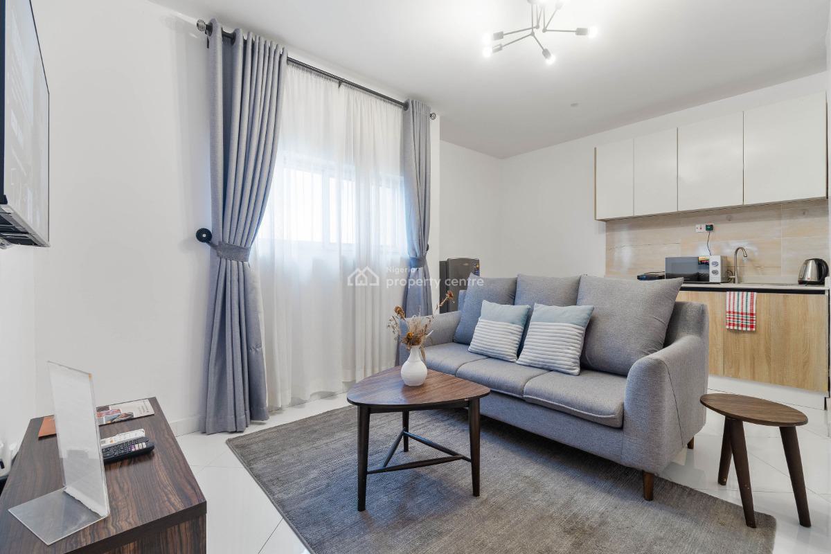 Heristays Sigmabase 1 Bedroom Deluxe Apartment, Molade Okoya Thomas Street, Off Ajose Adeogun Street, Victoria Island (vi), Lagos, Flat / Apartment Short Let