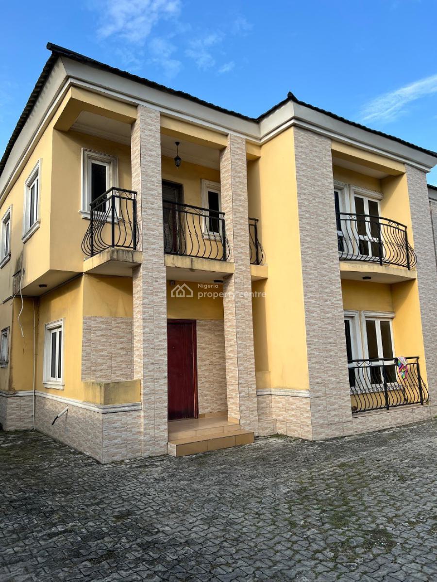 Neatly Used 4 Bedroom Semi Detached 2 Years Required, Lekki Phase 1, Lekki, Lagos, Semi-detached Duplex for Rent