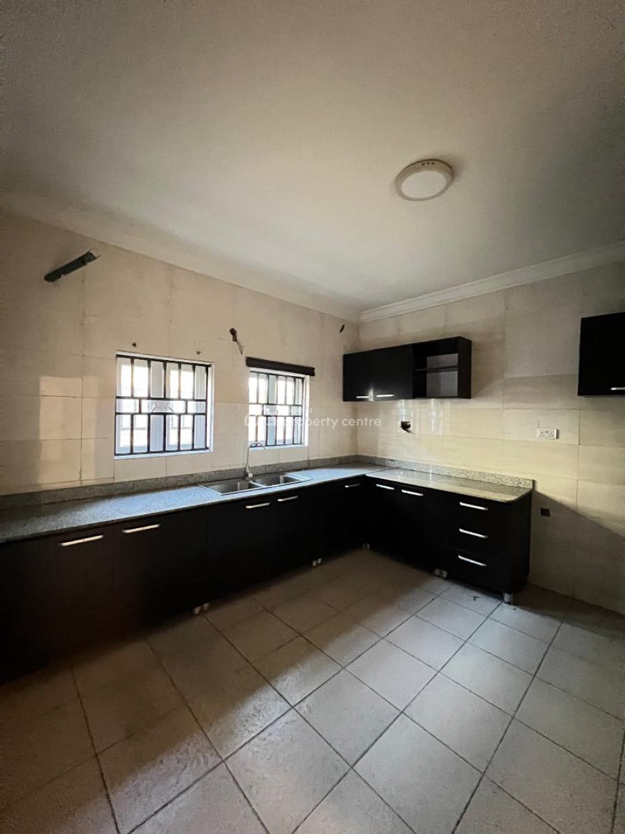 Neatly Used 4 Bedroom Semi Detached 2 Years Required, Lekki Phase 1, Lekki, Lagos, Semi-detached Duplex for Rent