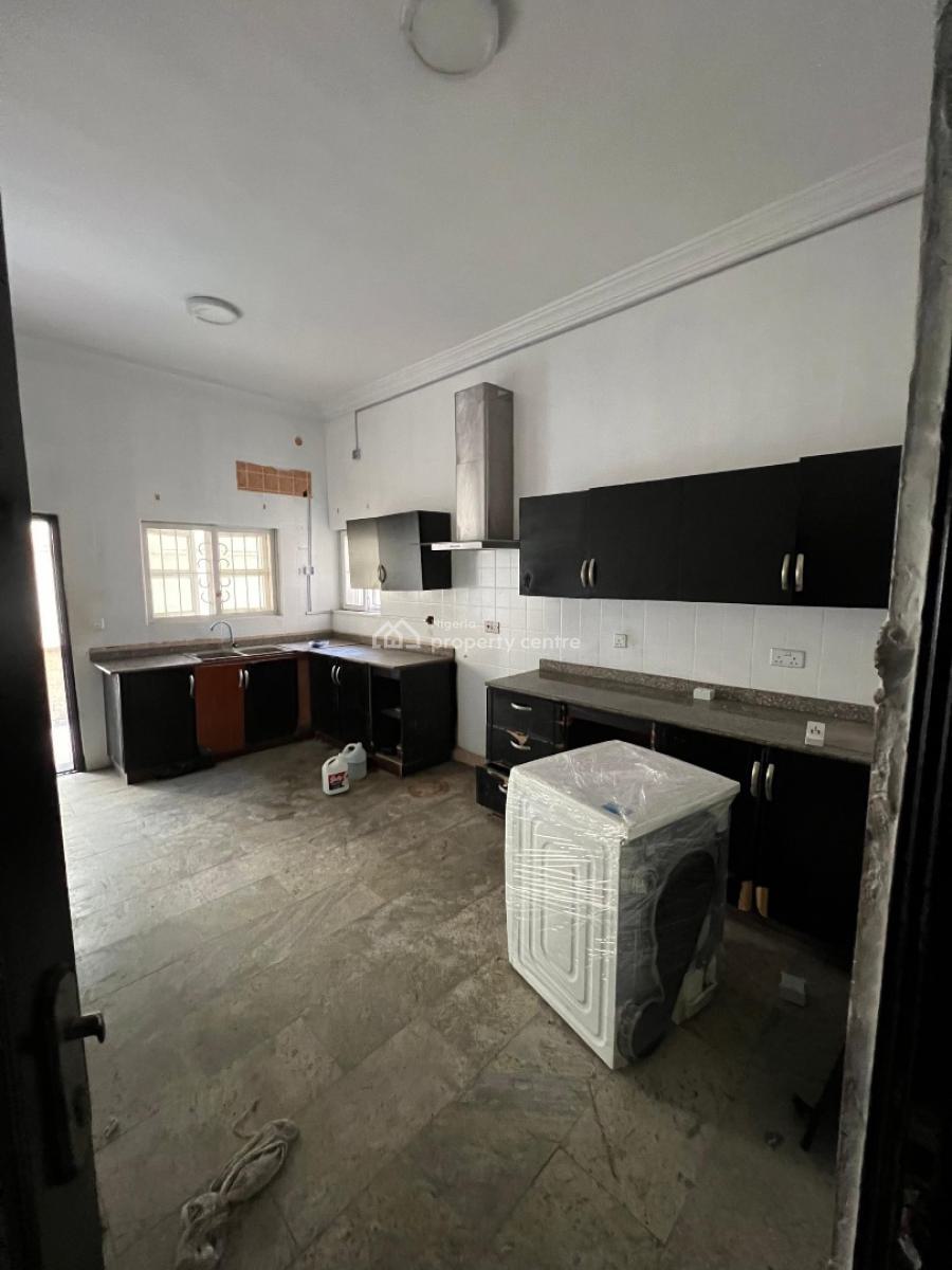 2 Wings 4 Bedroom Semi Detached Duplex with Bq, Lekki Phase 1, Lekki, Lagos, Semi-detached Duplex for Rent