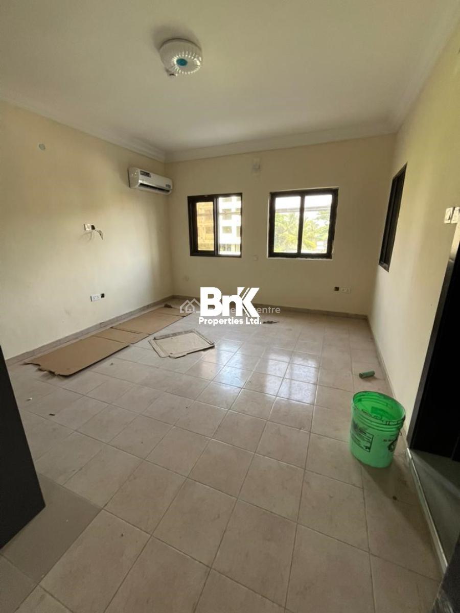Brand New 3-bedroom Apartment with Pool (available  in 1 Month), Lekki Phase 1, Lekki, Lagos, Flat / Apartment for Rent