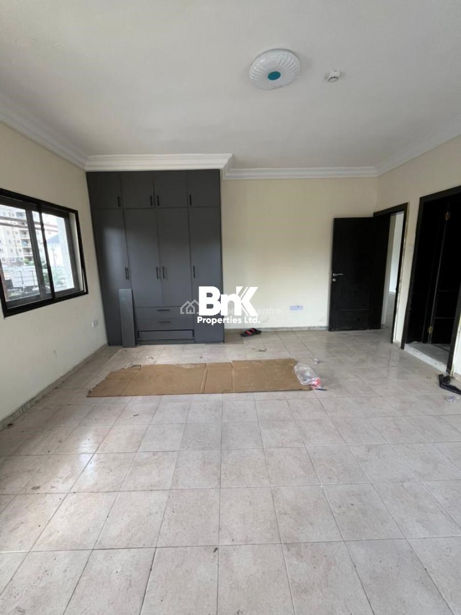 Brand New 3-bedroom Apartment with Pool (available  in 1 Month), Lekki Phase 1, Lekki, Lagos, Flat / Apartment for Rent