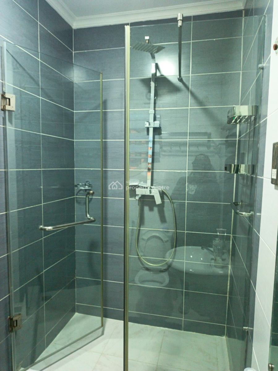 Luxurious 3-bedroom Terrace Serviced Apartment, Roxton Terrace, 8 Ojomu Road, Ikoyi, Lagos, Terraced Duplex Short Let