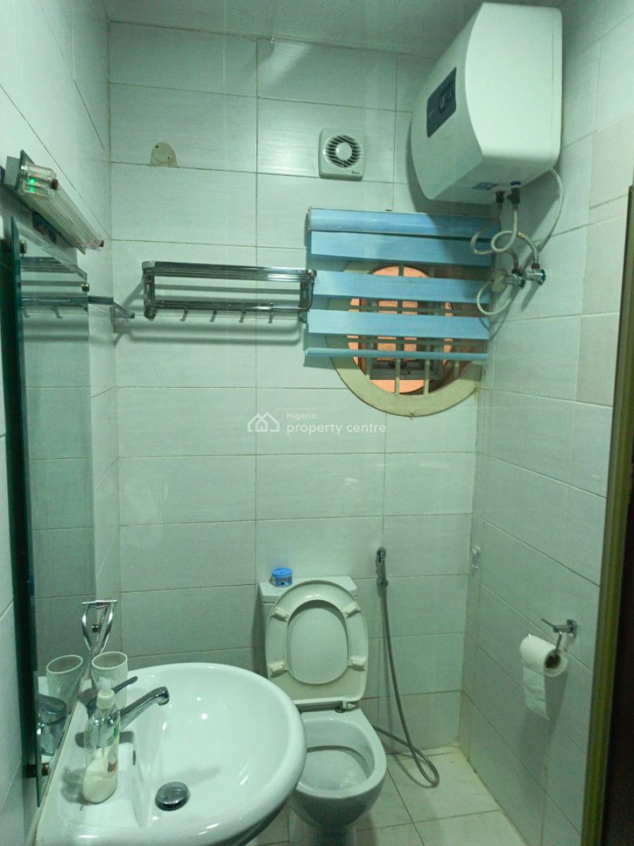 Luxurious 3-bedroom Terrace Serviced Apartment, Roxton Terrace, 8 Ojomu Road, Ikoyi, Lagos, Terraced Duplex Short Let