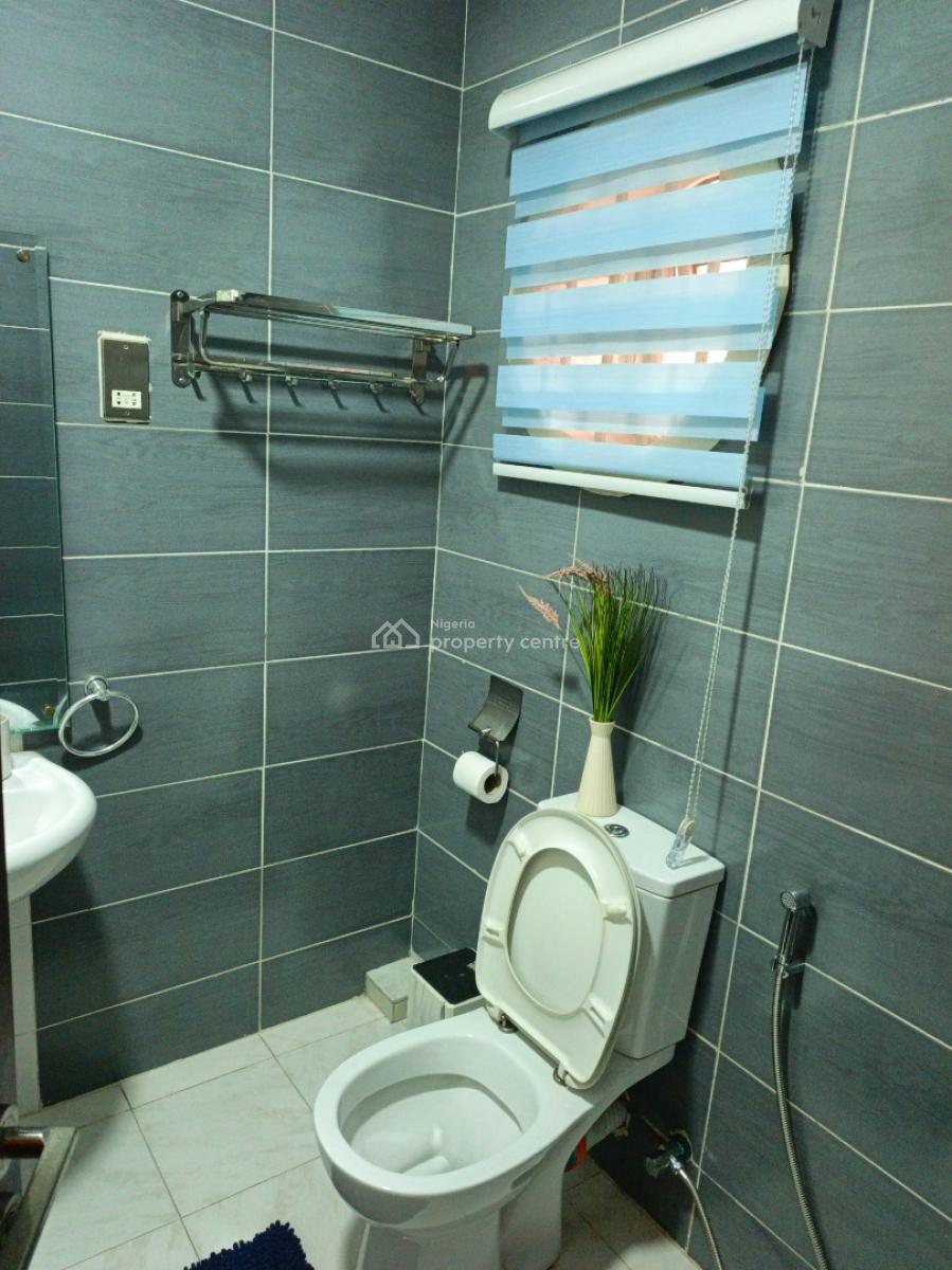 Luxurious 3-bedroom Terrace Serviced Apartment, Roxton Terrace, 8 Ojomu Road, Ikoyi, Lagos, Terraced Duplex Short Let