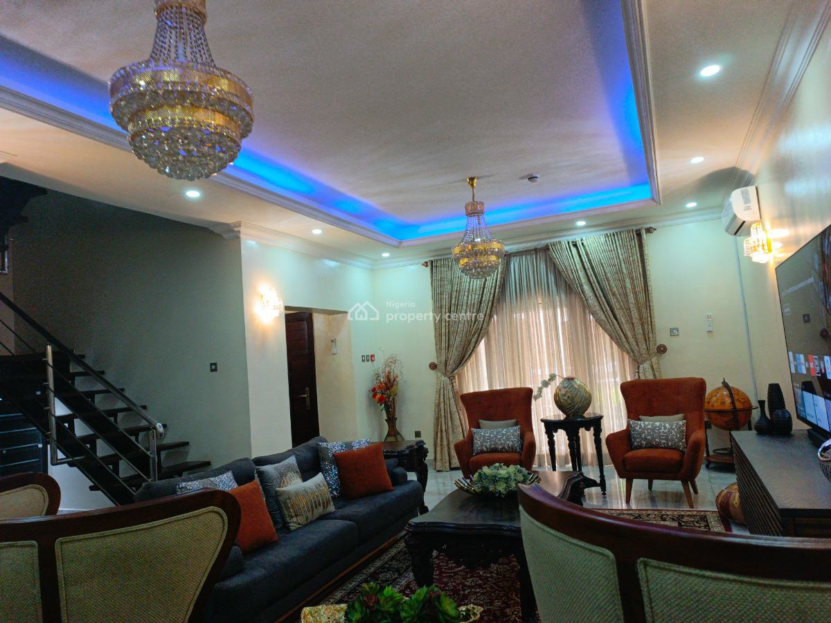 Luxurious 3-bedroom Terrace Serviced Apartment, Roxton Terrace, 8 Ojomu Road, Ikoyi, Lagos, Terraced Duplex Short Let