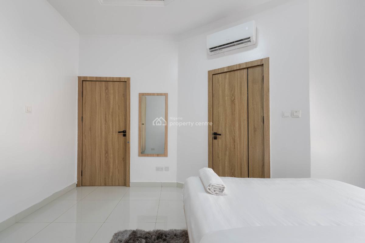 Heristays Firenze 3 Bedroom Apartment, Ayinke George Street, Ikate, Lekki, Lagos, Flat / Apartment Short Let
