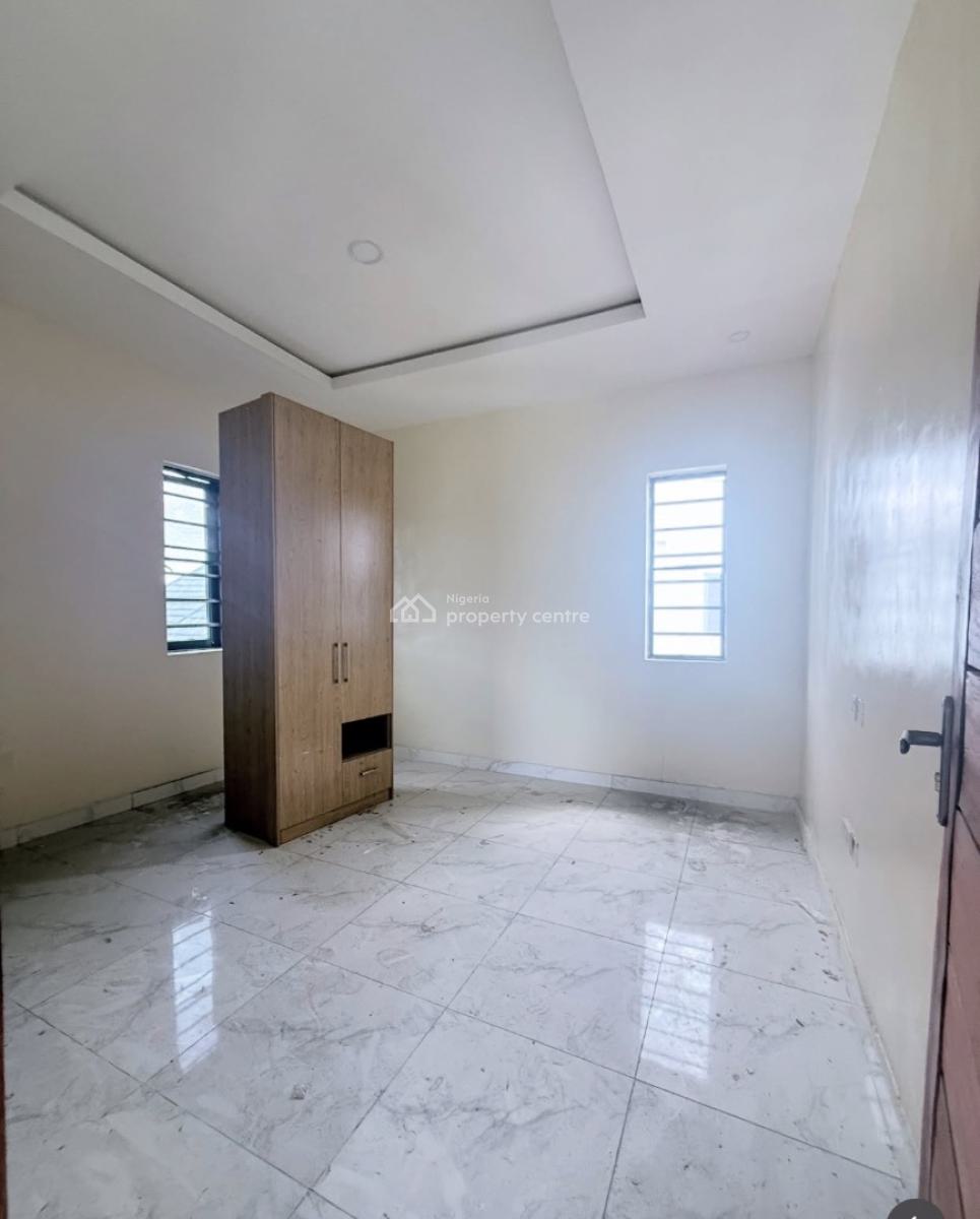 3 Bedroom Apartment Newly Listed, Osapa, Lekki, Lagos, Flat / Apartment for Rent