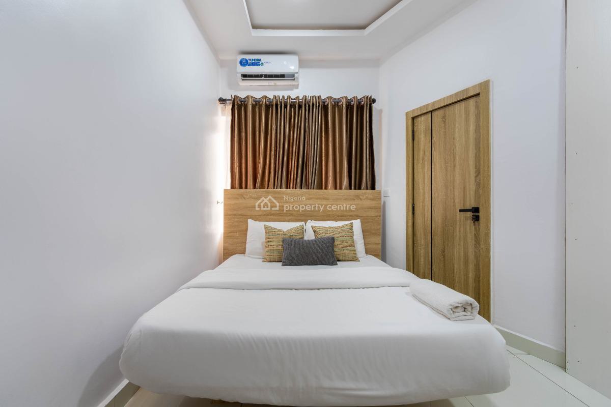 Heristays Perugia 1 Bedroom Apartment, Patience Olukayode Close, Lekki Phase 1, Lekki, Lagos, Flat / Apartment Short Let