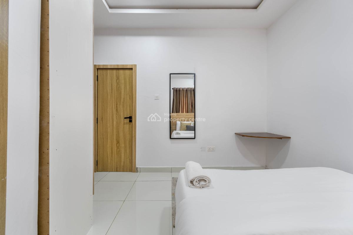Heristays Perugia 1 Bedroom Apartment, Patience Olukayode Close, Lekki Phase 1, Lekki, Lagos, Flat / Apartment Short Let
