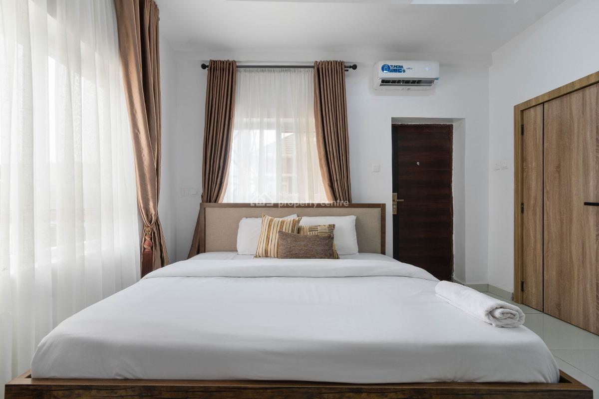 Heristays Perugia 2 Bedroom Apartment, Patience Olukayode Close, Lekki Phase 1, Lekki, Lagos, Flat / Apartment Short Let
