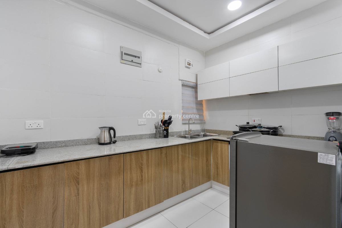 Heristays Perugia 2 Bedroom Apartment, Patience Olukayode Close, Lekki Phase 1, Lekki, Lagos, Flat / Apartment Short Let