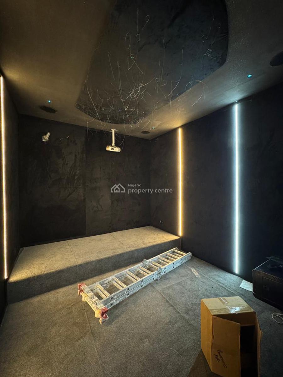 Magnificent 5 Bedrooms with a Private Rooftop Pool, Gym & Cinema, Lekki, Lagos, Detached Duplex for Sale