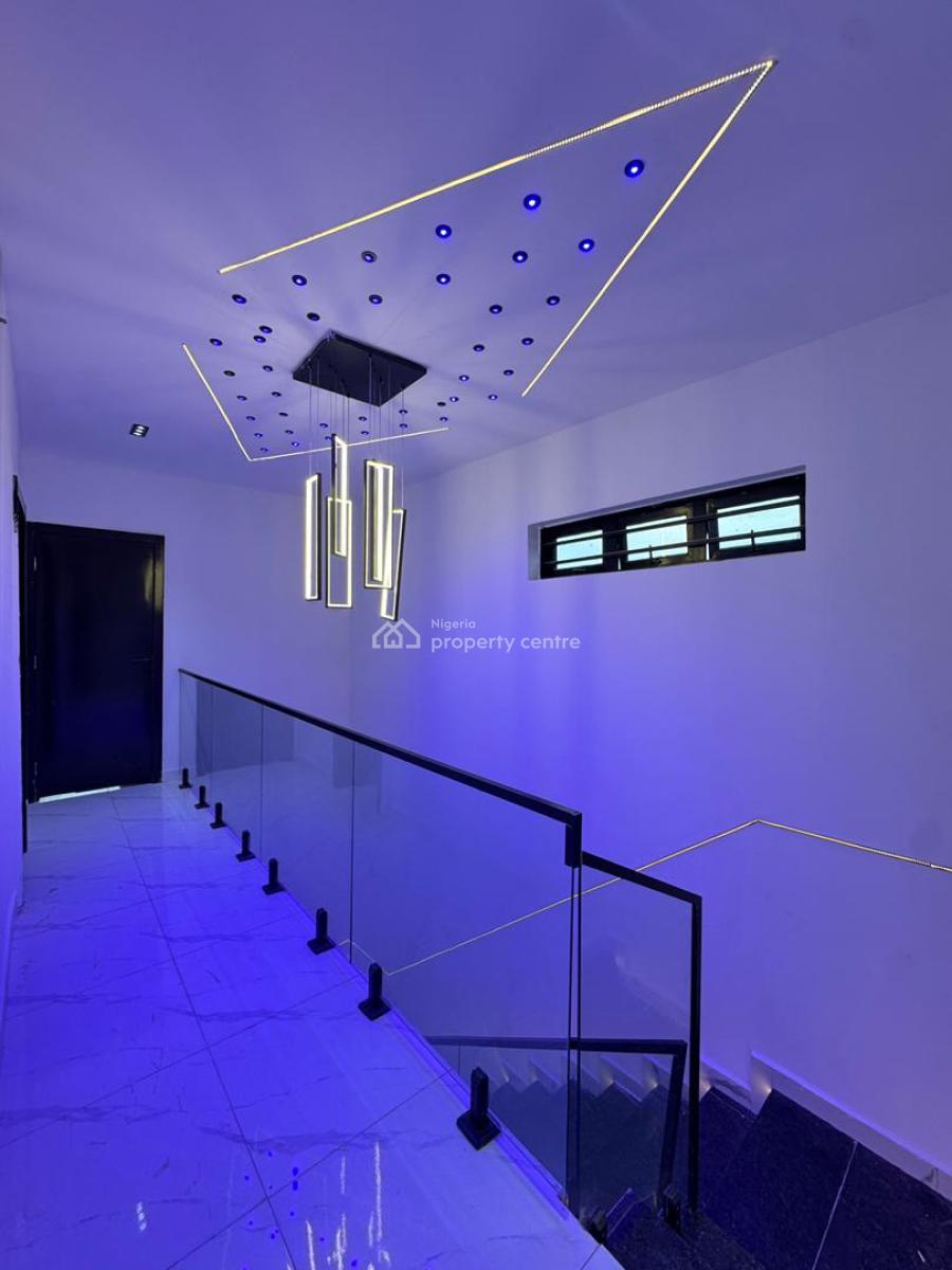 Magnificent 5 Bedrooms with a Private Rooftop Pool, Gym & Cinema, Lekki, Lagos, Detached Duplex for Sale