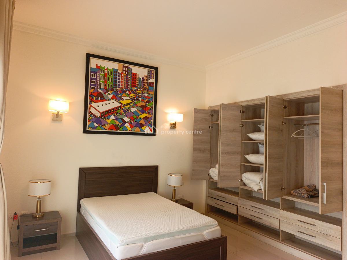 Luxurious 3-bedroom Serviced Apartment, Ellipse Apartment, 2 Oloto Road, Ikoyi, Lagos, Flat / Apartment Short Let