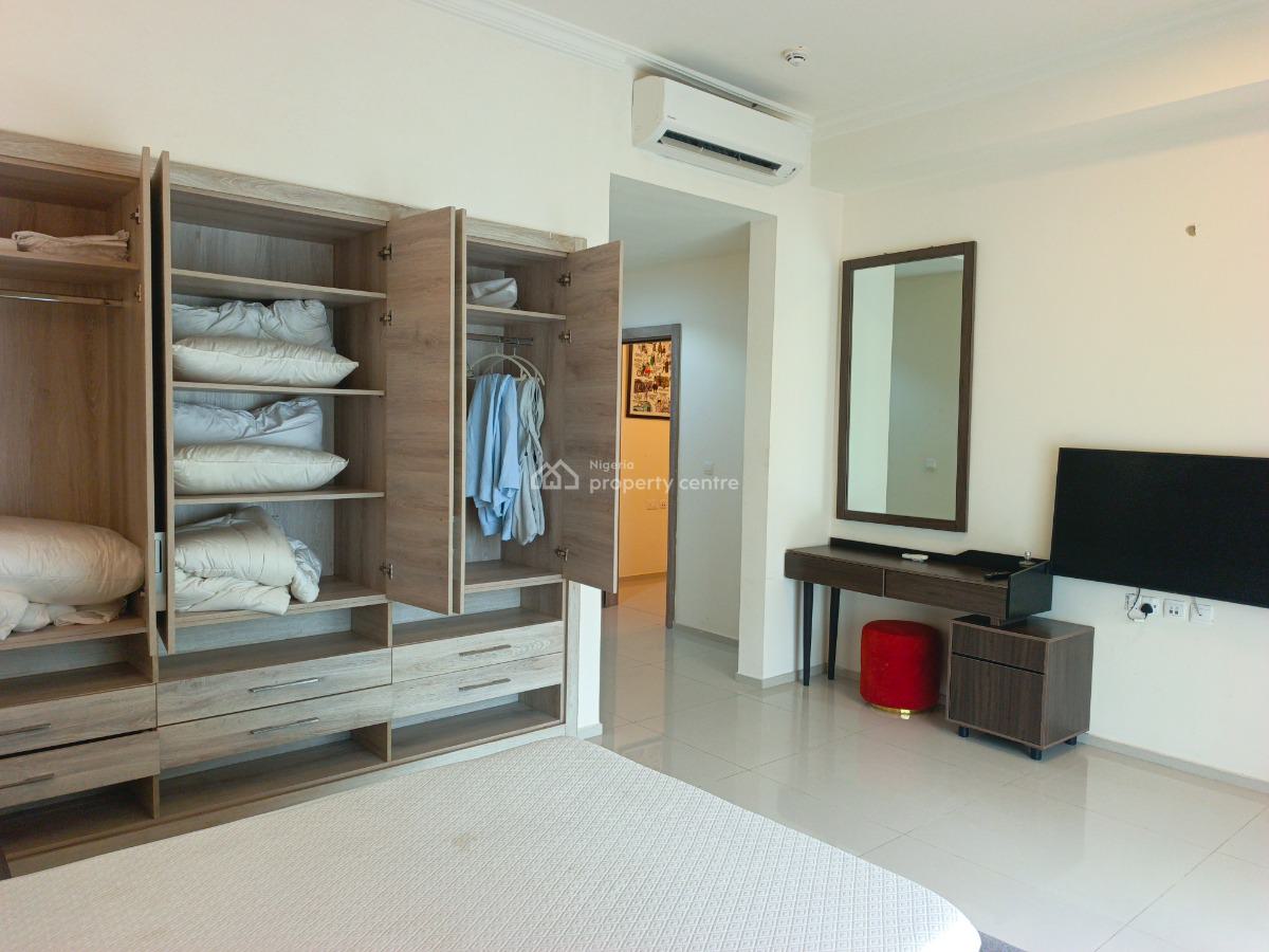 Luxurious 3-bedroom Serviced Apartment, Ellipse Apartment, 2 Oloto Road, Ikoyi, Lagos, Flat / Apartment Short Let