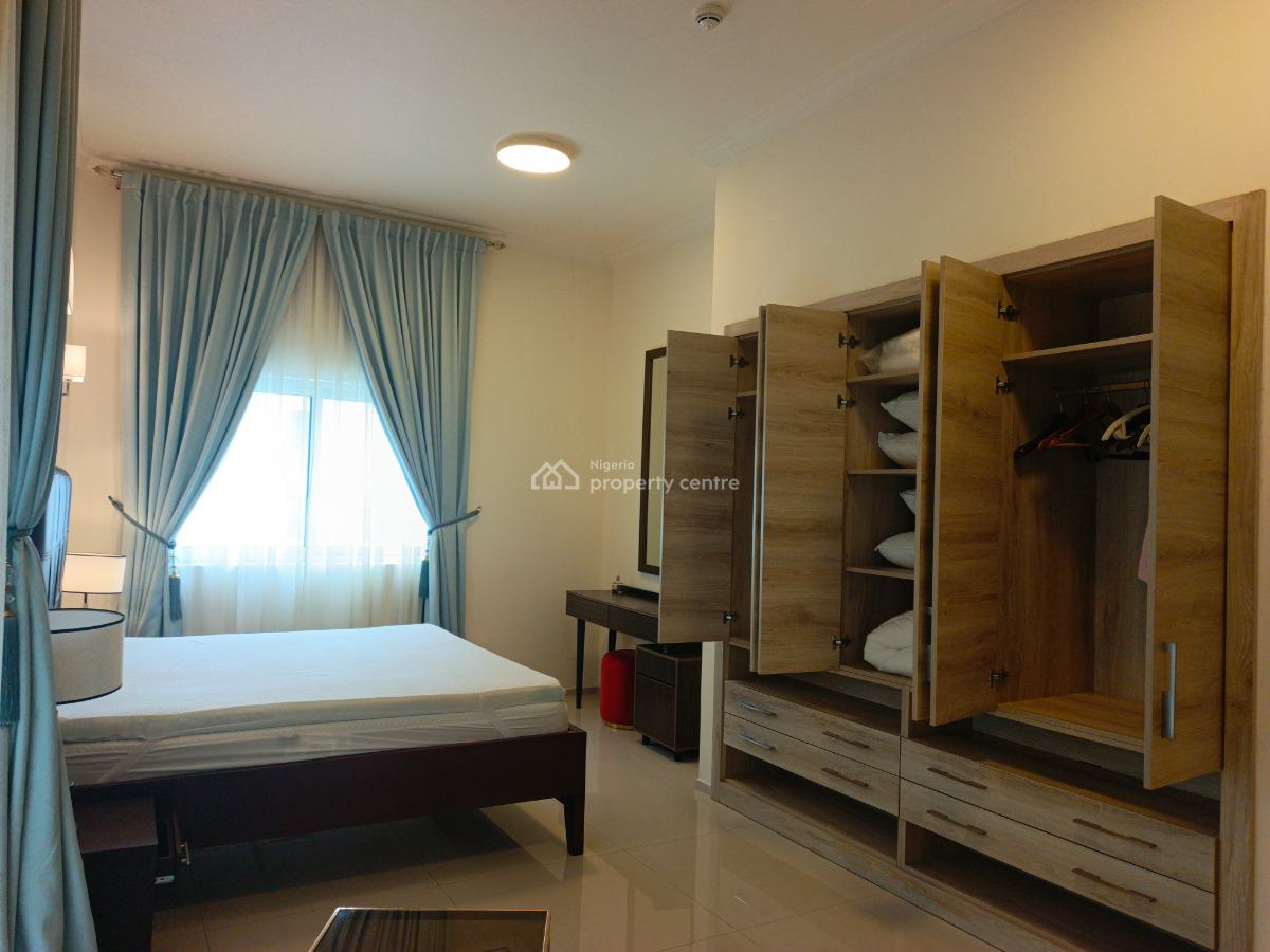 Luxurious 3-bedroom Serviced Apartment, Ellipse Apartment, 2 Oloto Road, Ikoyi, Lagos, Flat / Apartment Short Let