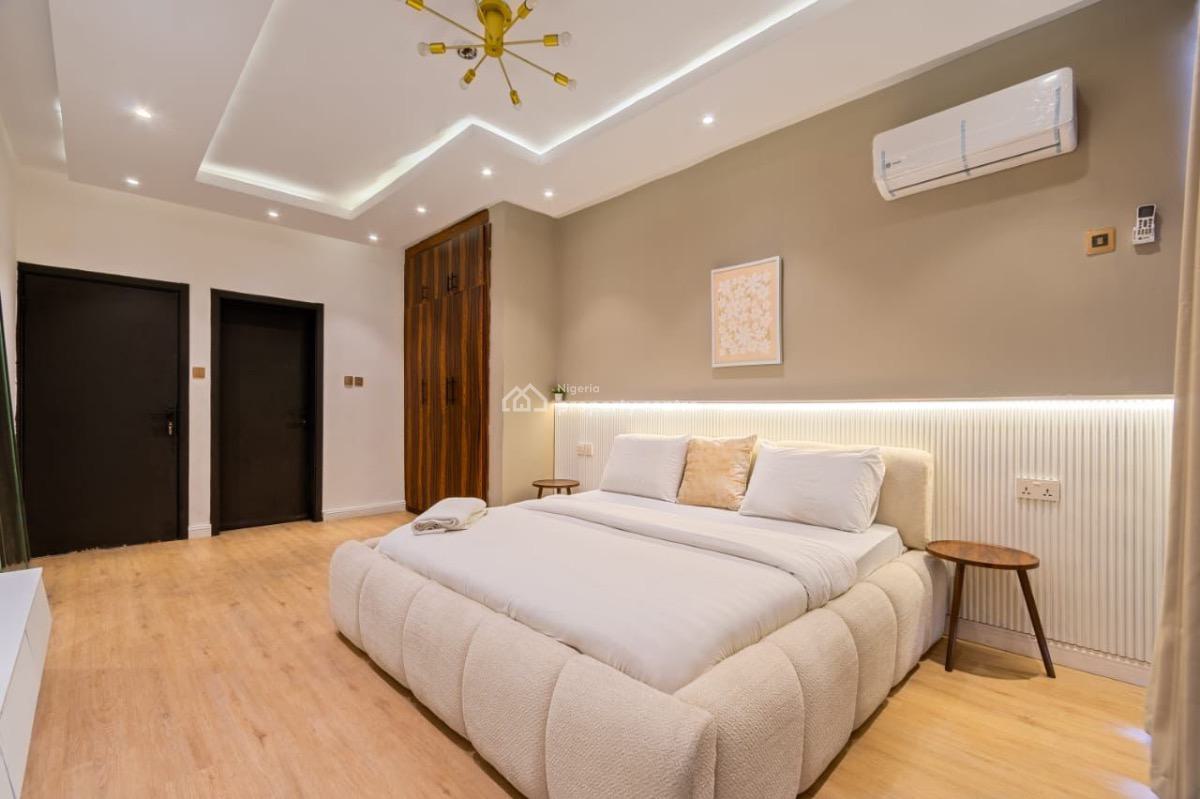 Luxury Two Bedroom with Pool, Snooker Table and Water Front, Lekki Phase 1, Lekki, Lagos, Flat / Apartment Short Let