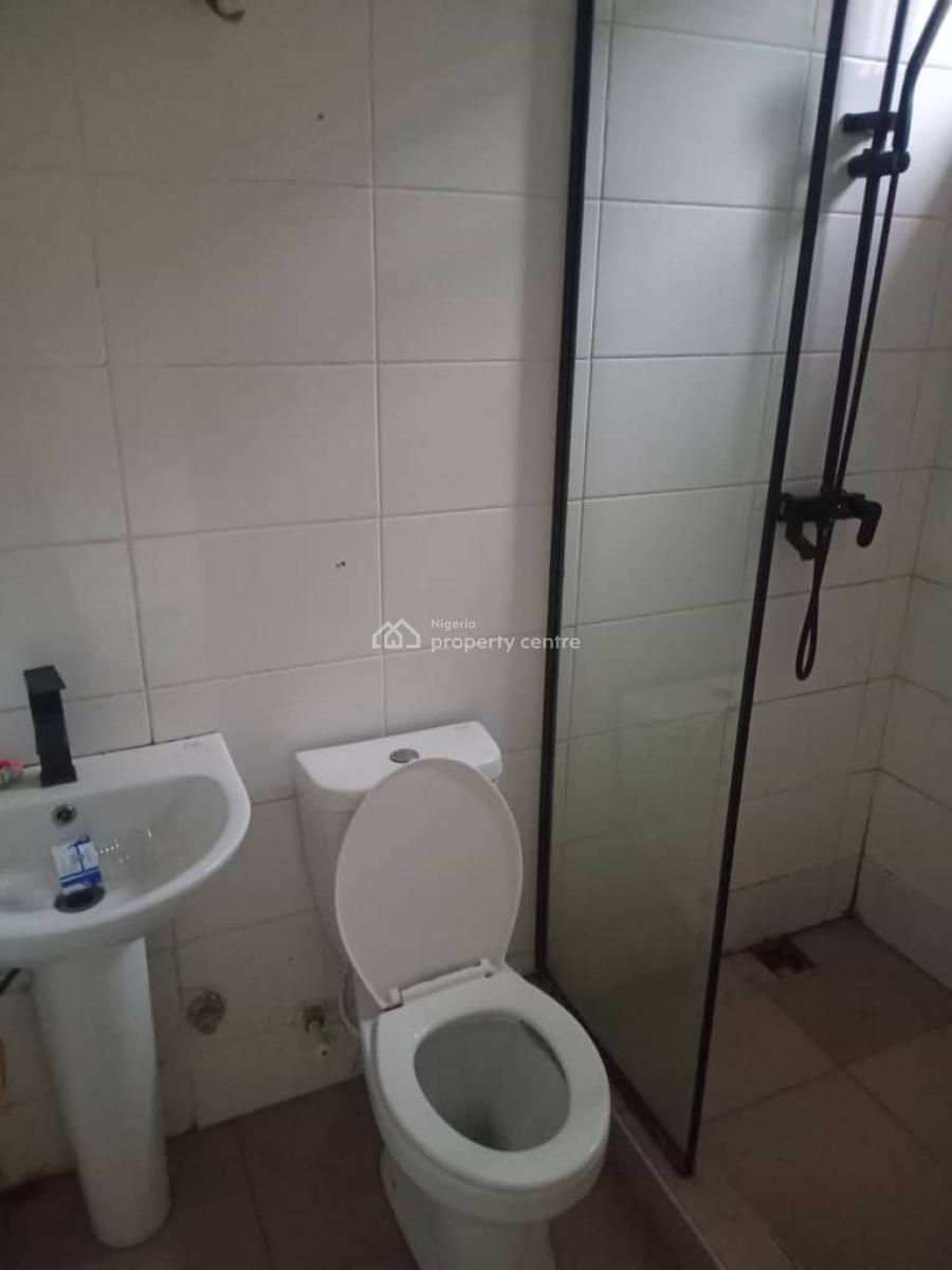 Luxury and Spacious  3 Bedroom Flat, Sabo, Yaba, Lagos, House for Rent