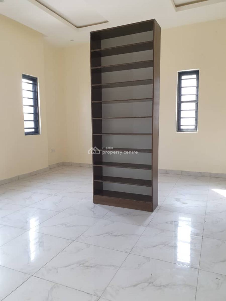 Spacious 4 Bedroom Duplex with Bq, Ologolo, Lekki, Lagos, Detached Duplex for Rent