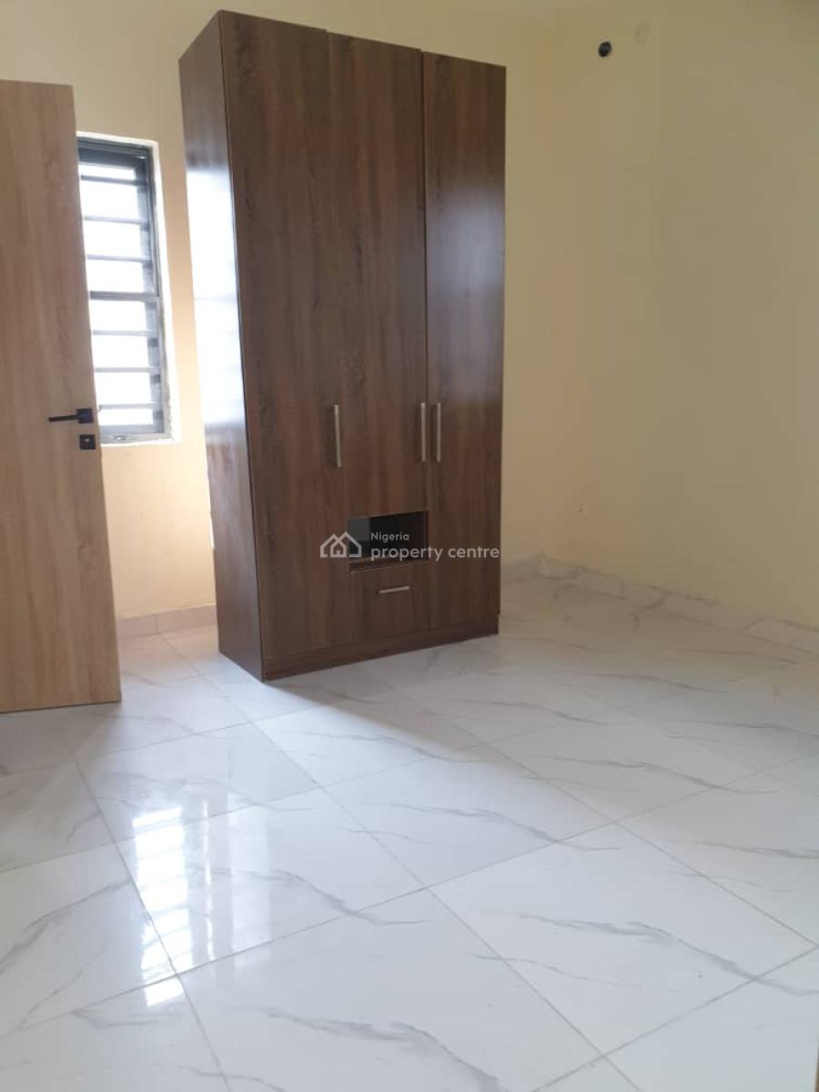 Spacious 4 Bedroom Duplex with Bq, Ologolo, Lekki, Lagos, Detached Duplex for Rent