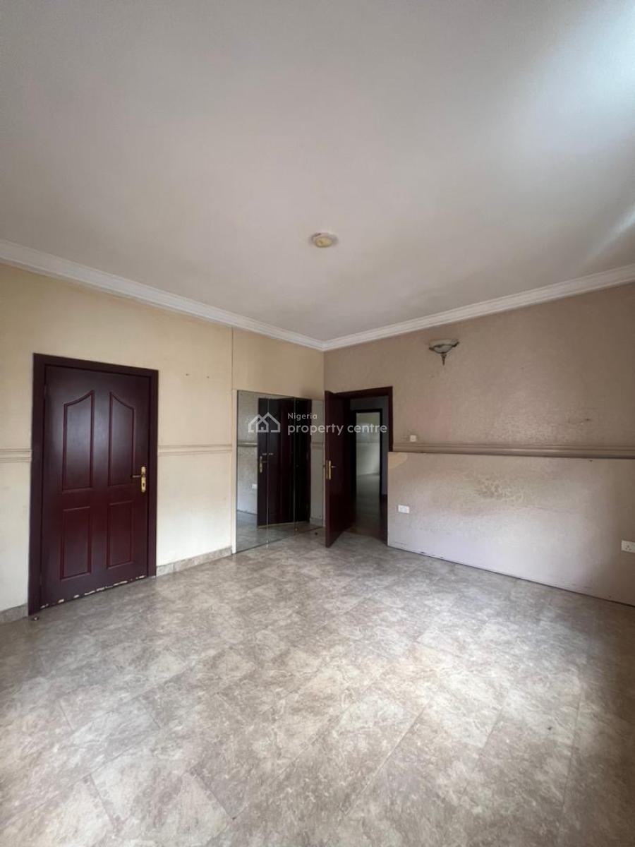 Well Maintained 3 Bedroom Apartment, Osapa, Lekki, Lagos, Flat / Apartment for Rent