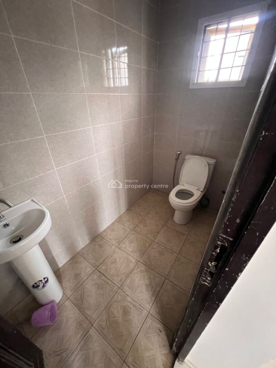 Lovely 4 Bedrooms Terrace Duplex with Bq, Gilmore, Jahi, Abuja, Terraced Duplex for Rent