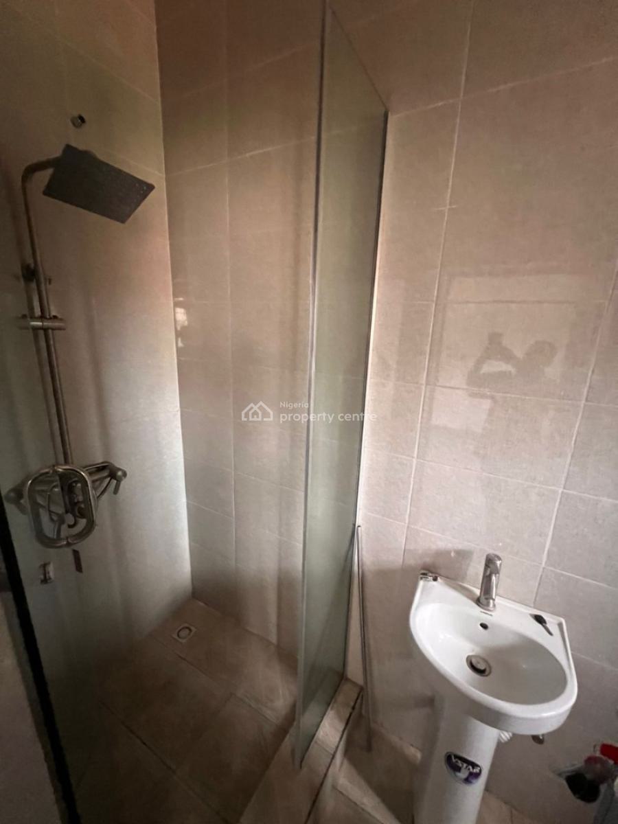 Lovely 4 Bedrooms Terrace Duplex with Bq, Gilmore, Jahi, Abuja, Terraced Duplex for Rent