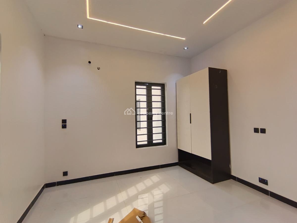 a 5 Bedroom Duplex, Ologolo, Lekki, Lagos, Detached Duplex for Sale