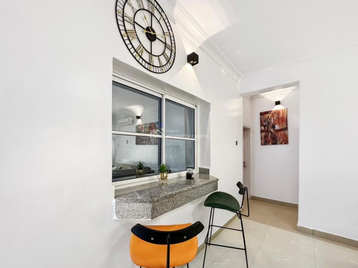 Newly Launched 1 Bedroom Apartment with Ps5, Pool and Gym, Lekki Phase 1, Lekki, Lagos, Flat / Apartment Short Let