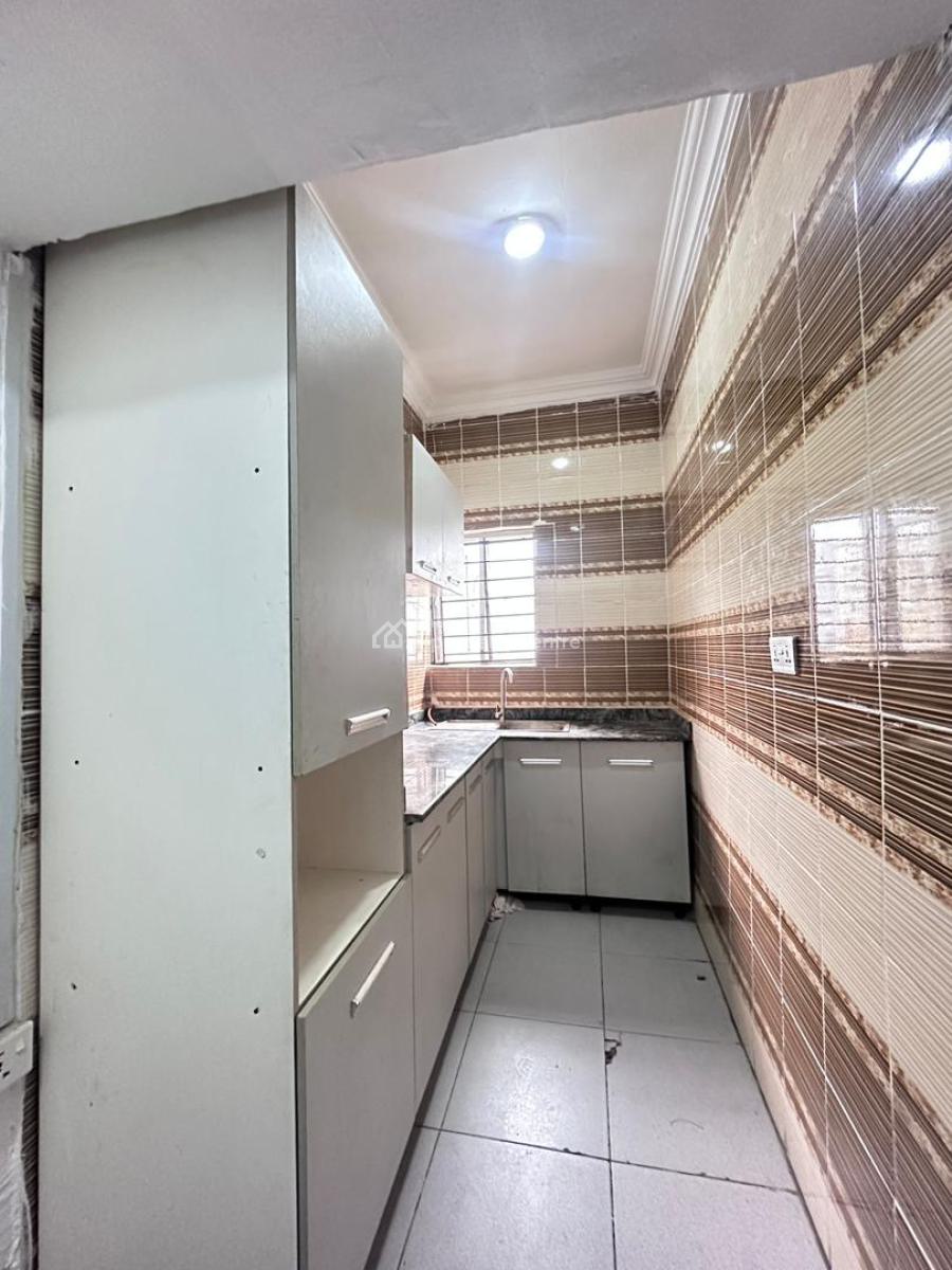 Neat a Lovely 3 Bedroom Apartment in a Serene Location, By Salem, Ikate, Lekki, Lagos, Flat / Apartment for Rent