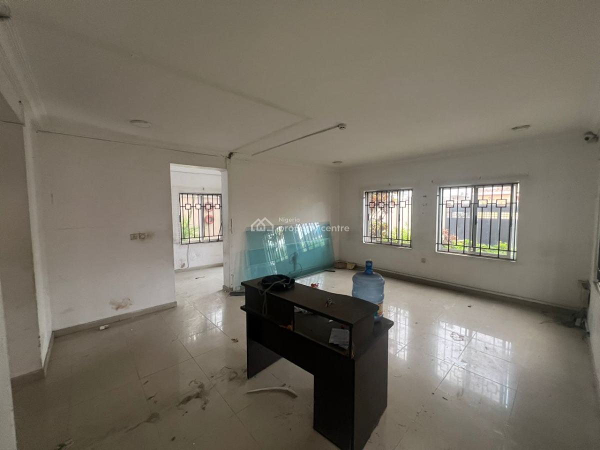 Self Compound 4 Bedroom Fully Detached Duplex, Lekki Phase 1, Lekki, Lagos, Detached Duplex for Rent