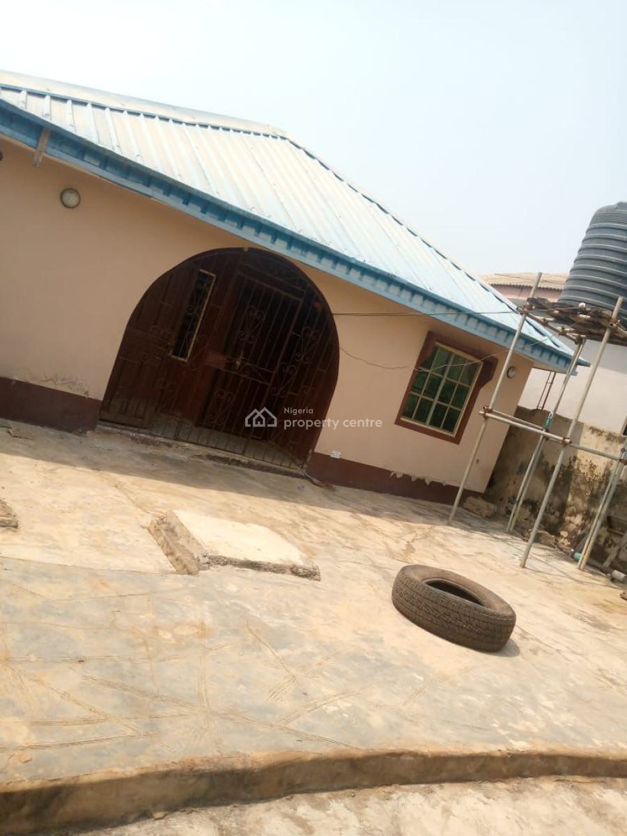 Standard 4 Bedroom Detached Bungalow, Ifelodun Estate, Ayobo, Lagos, Detached Bungalow for Sale