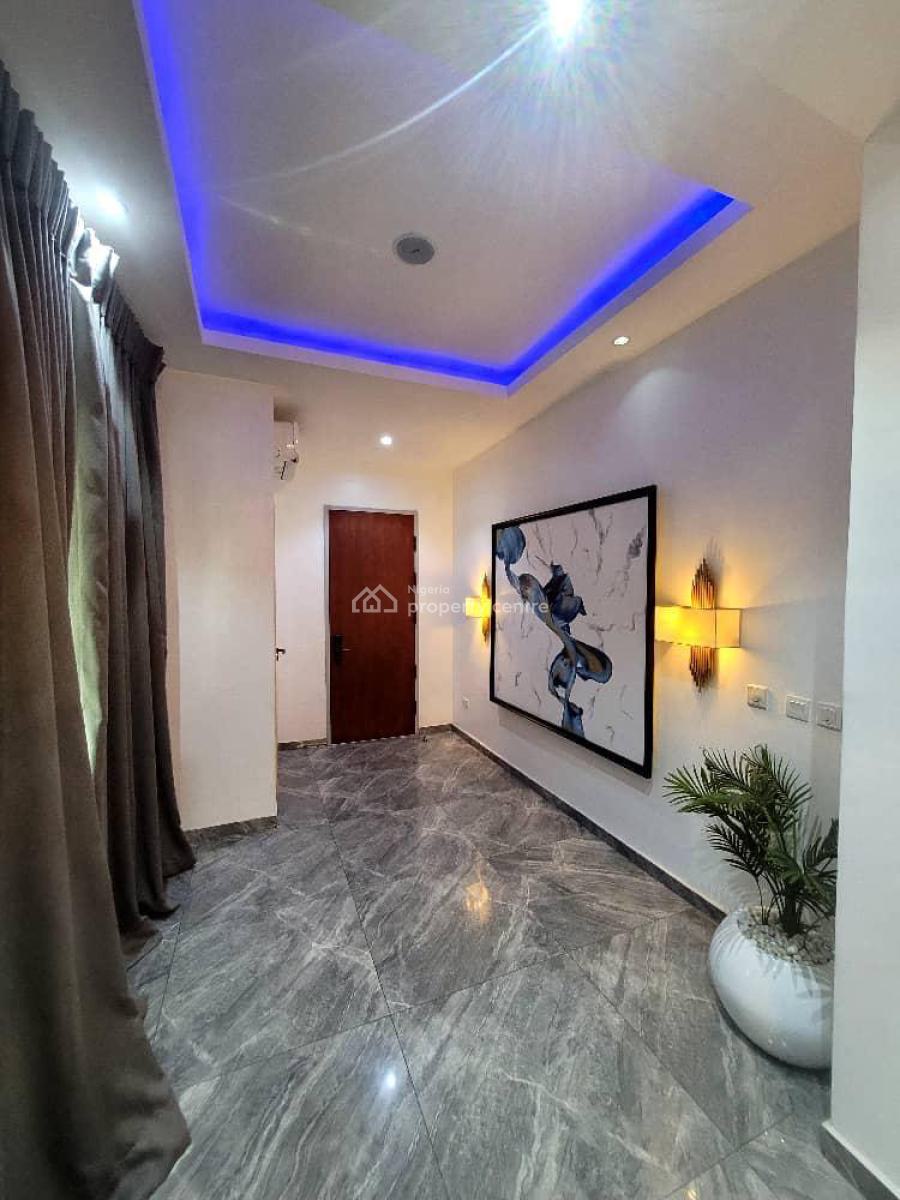 4 Bedroom Apartment, Available for Immediate Bookings., Bourdilon Road, Ikoyi, Lagos, House Short Let
