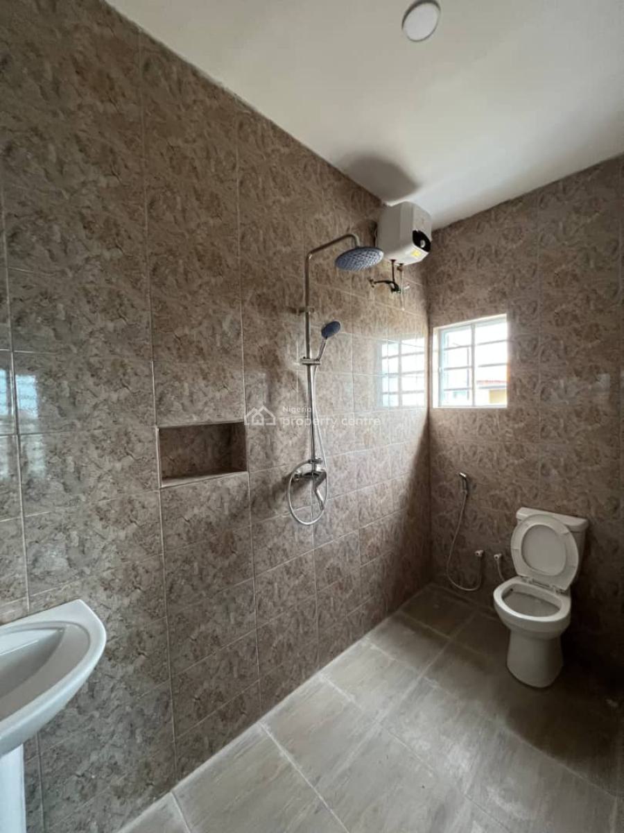 Brand New 2 Bedrooms Flat, New Bodija, Ibadan, Oyo, Flat / Apartment for Rent