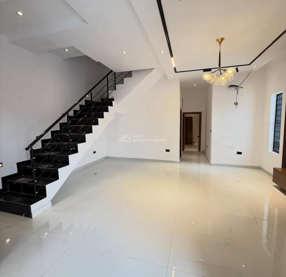 4 Bedroom Semi Detached, Ajah, Lagos, Semi-detached Duplex for Sale