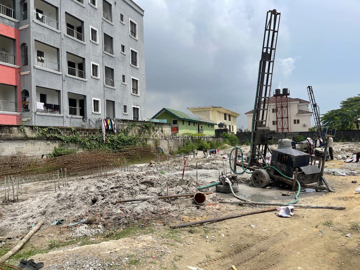 Luxury 3 Bedroom Apartment with Top Notch Amenities, Bolarinwa Street Off Akin Dickson Road, Lekki Phase 1, Lekki, Lagos, Flat / Apartment for Sale