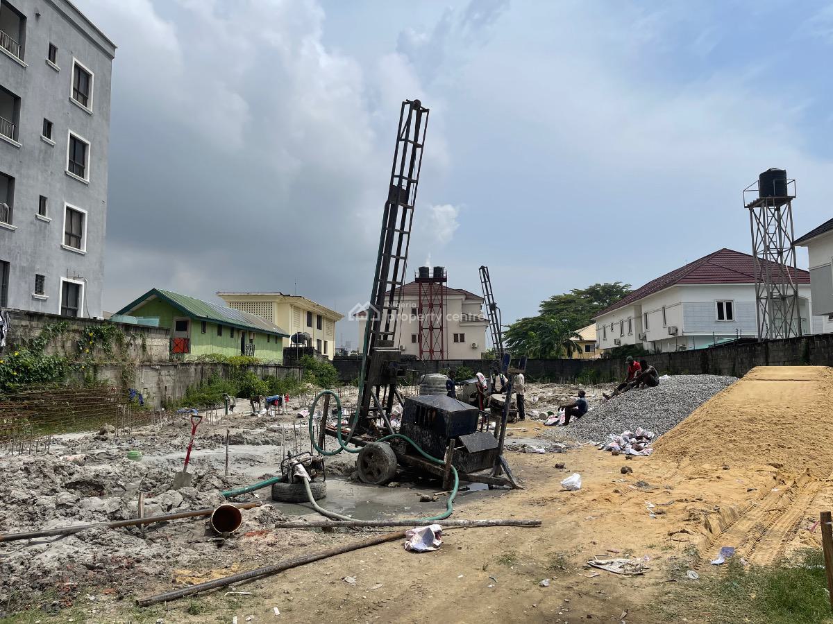 Luxury 3 Bedroom Apartment with Top Notch Amenities, Bolarinwa Street Off Akin Dickson Road, Lekki Phase 1, Lekki, Lagos, Flat / Apartment for Sale