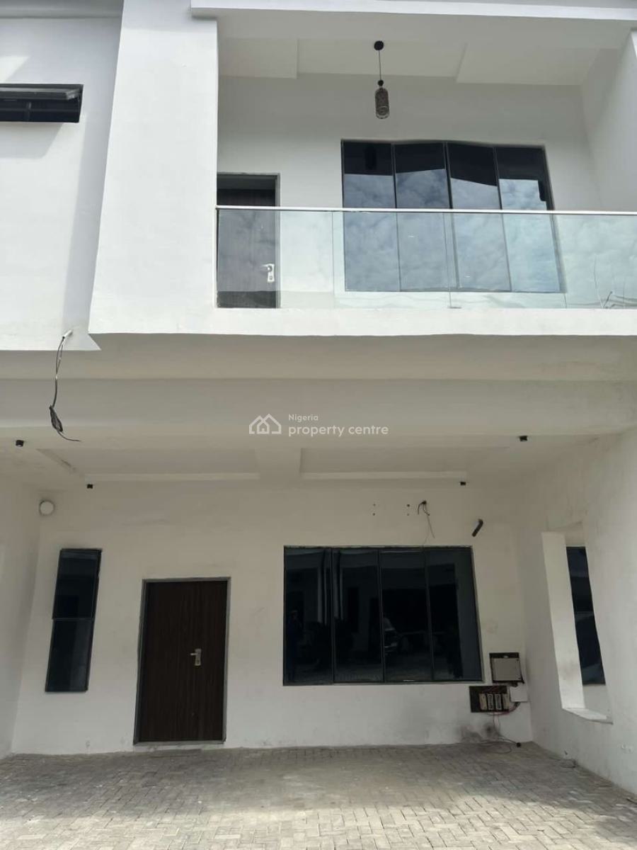 Distress Sell Nice Spacious Luxury 4 Bedroom Terrace Nice Environment, Ikota, Lekki, Lagos, Terraced Duplex for Sale