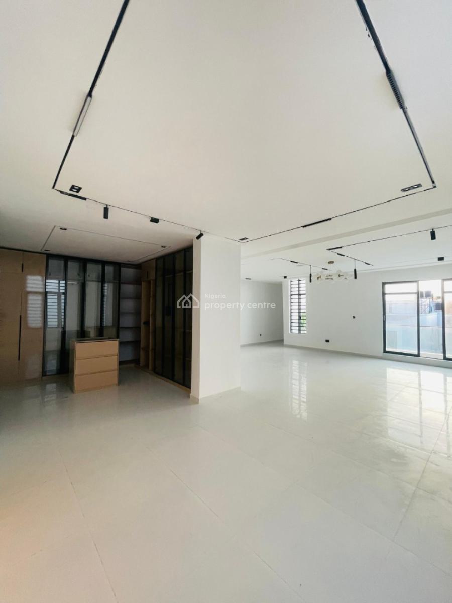 Sophisticated 6 Bedroom Detached Duplex with Bq in a Secured Estate, Chevron, Lekki, Lagos, Detached Duplex for Sale