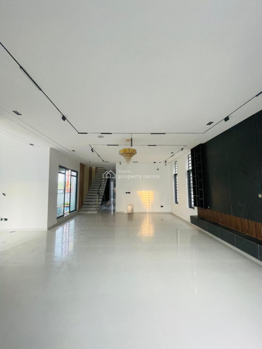 Sophisticated 6 Bedroom Detached Duplex with Bq in a Secured Estate, Chevron, Lekki, Lagos, Detached Duplex for Sale