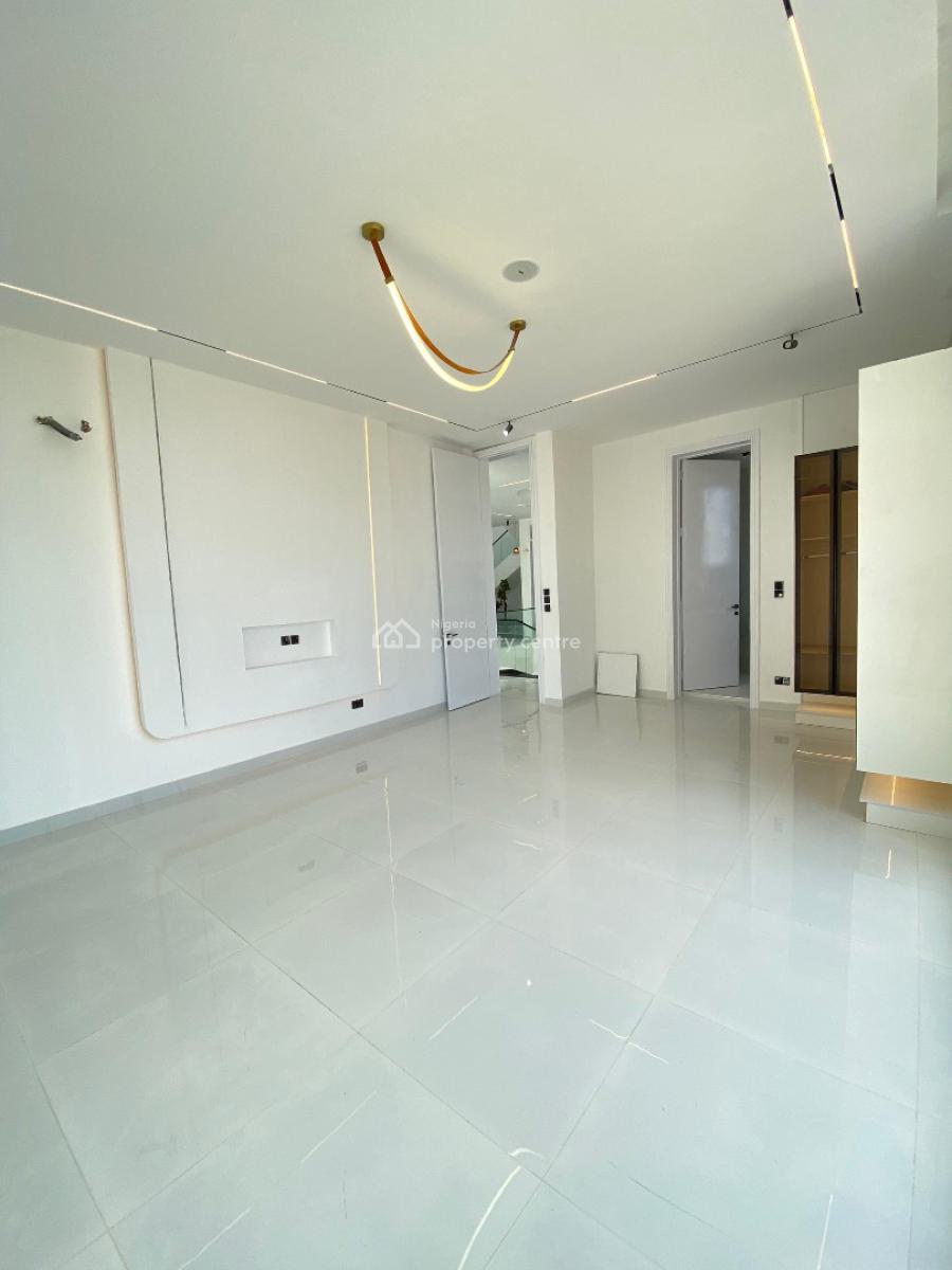 Beautiful 5 Bedroom Duplex with a Pool, Cinema and a Bq, Osapa, Lekki, Lagos, House for Sale