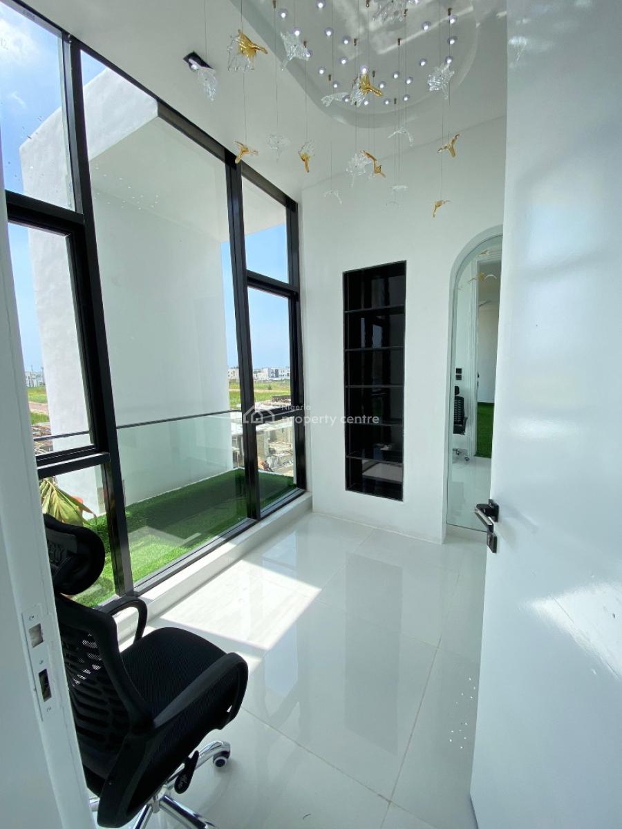 Stunning 5 Bedroom Duplex with a Pool and Bq, Osapa, Lekki, Lagos, House for Sale