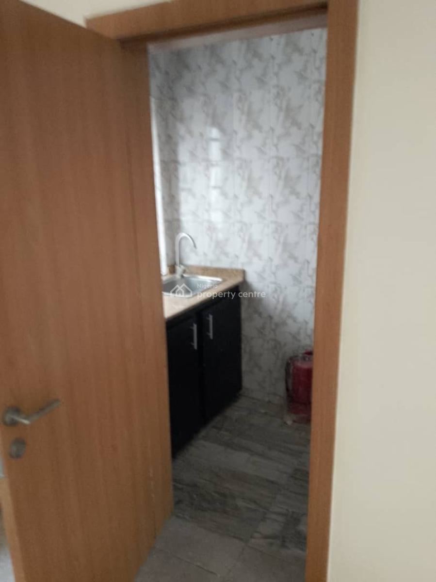 Clean Mini Flat (one Bedroom), Mano Garden Estate, Ikota, Lekki, Lagos, Mini Flat (room and Parlour) for Rent