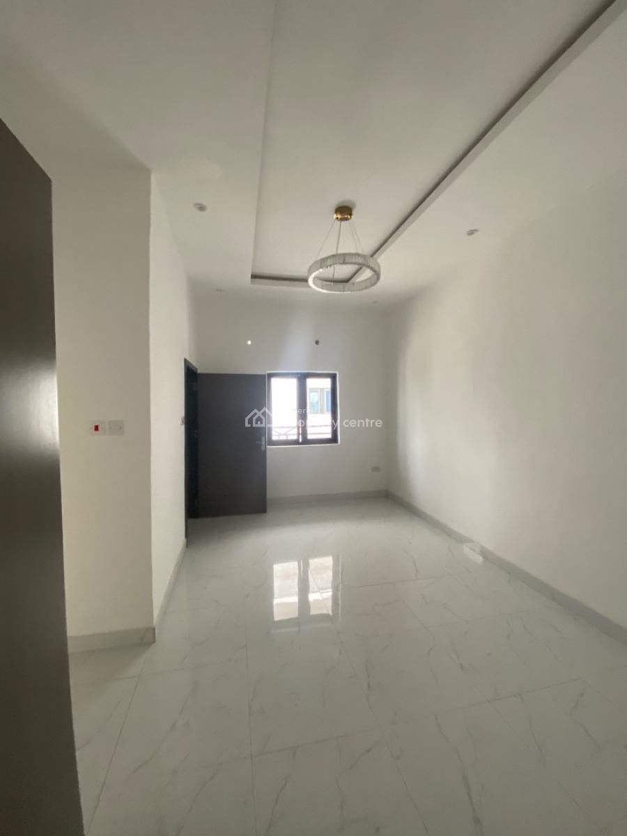 Brand New Luxury 2 Bedroom Flat, Monastery Road, Sangotedo, Ajah, Lagos, Flat / Apartment for Sale